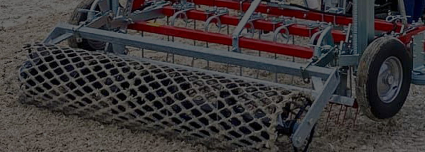 A close up of the roller on the Platz Max Roll arena drag.