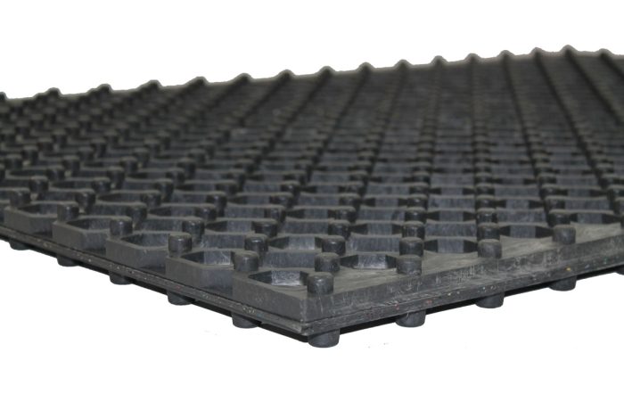 An arena mat from the side